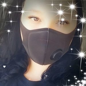 Meet your Posher, Tabitha